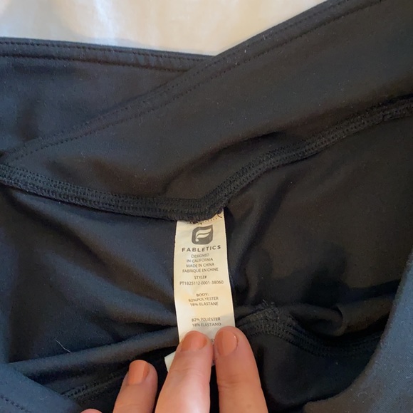 Fabletics leggings black stirrups - Picture 4 of 5